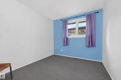 Interior photo 4 of 116 GARLAND CR