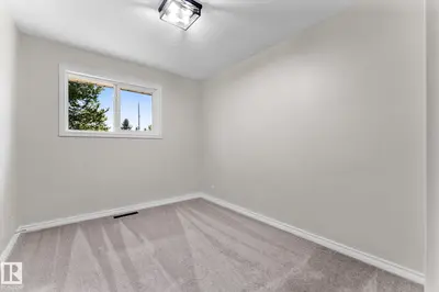 Interior photo 4 of 11212 136 AV NW