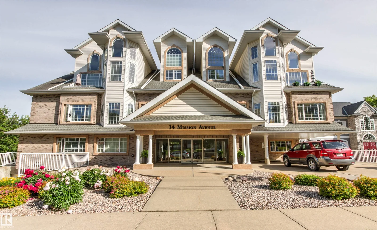 #303 14 MISSION AV, St. Albert - 1 bedroom Apartment for sale