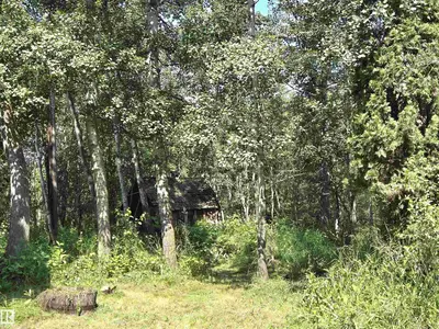 Interior photo 4 of 22231 TWP ROAD 514A