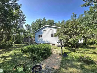 Interior photo 1 of 22231 TWP ROAD 514A