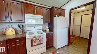 Interior photo 4 of 50528 RR 53