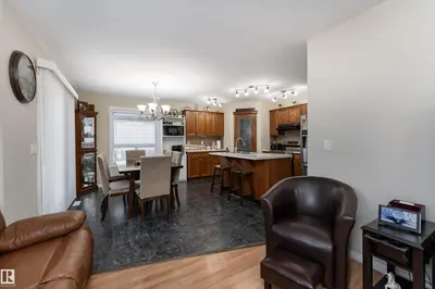 Interior photo 3 of 192 WESTWOOD PT