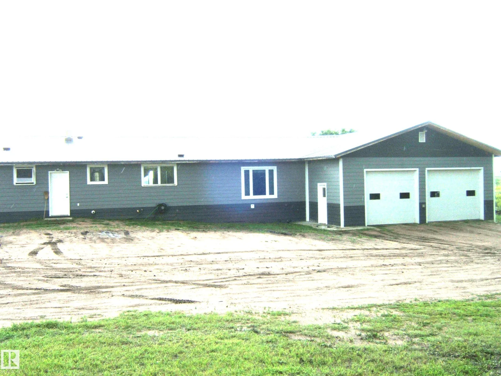 543016 RNG RD 122, Rural Two Hills County - 6 bedroom Detached Single Family for sale