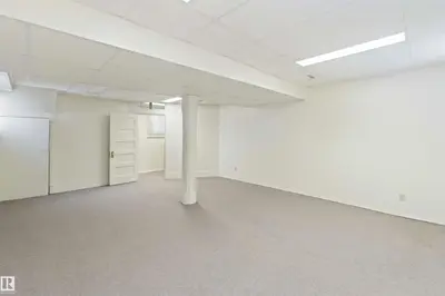 Interior photo 4 of 13156 101 st NW