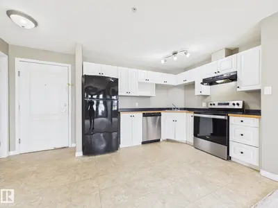 Interior photo 2 of #309 5350 199 ST NW