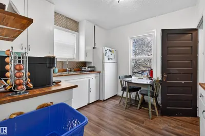 Interior photo 2 of 10522 79 AV NW
