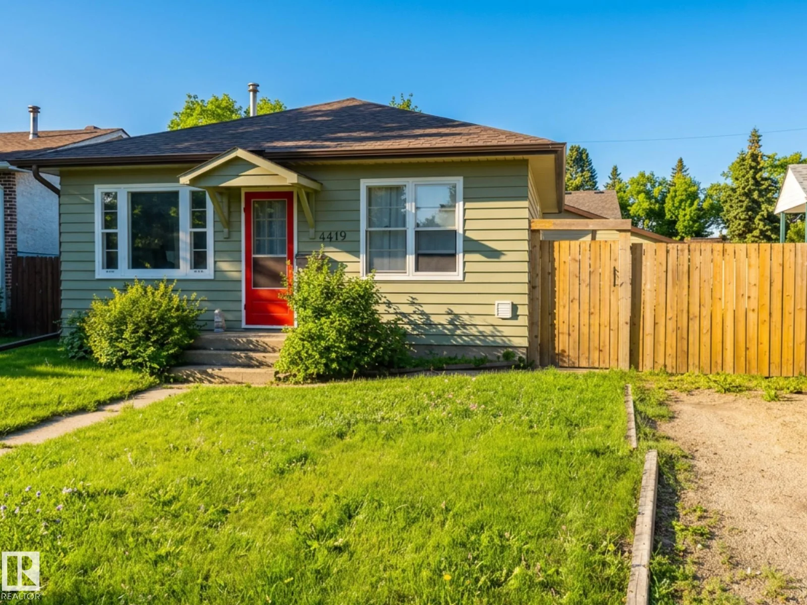4419 114 NW, Edmonton - 2 bedroom Detached Single Family for sale