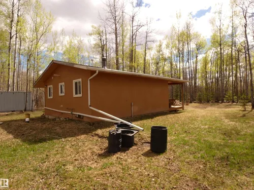 307 Willow PL, Rural Barrhead County - $189,000