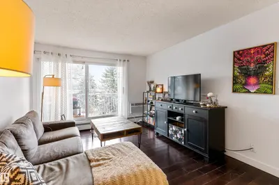 Interior photo 2 of #403 10335 118 ST NW