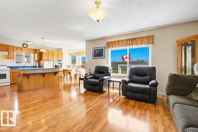 Interior photo 3 of 3203 23 ST NW