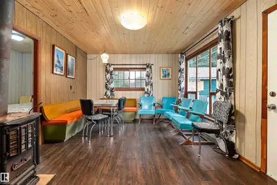 Interior photo 2 of 211 2nd AV
