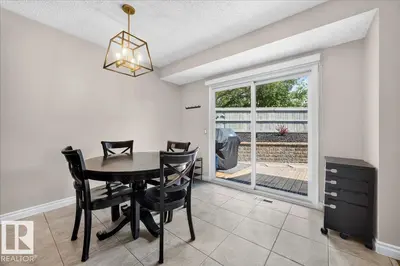 Interior photo 3 of 41 VENTNOR PL