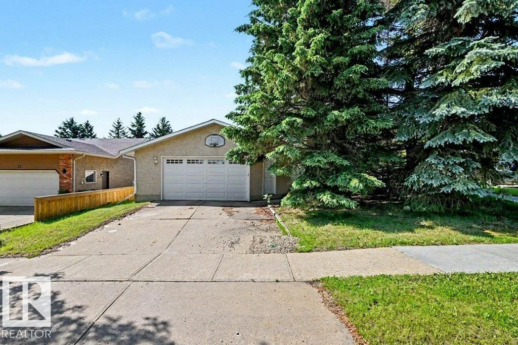 26 LOUISBOURG PL, St. Albert - 5 bedroom Detached Single Family for sale