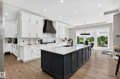Interior photo 4 of 185 Riverstone DR