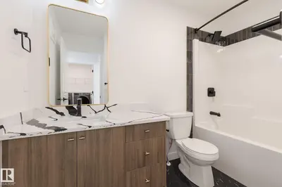 Interior photo 3 of 19 Cessy ST