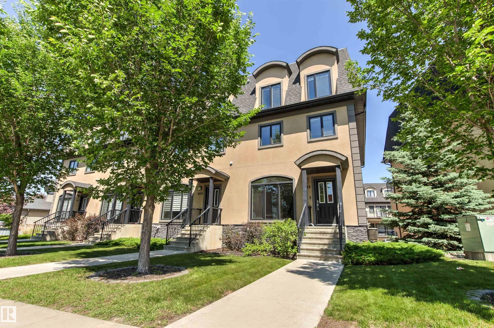 5833 MULLEN PL NW, Edmonton - 5 bedroom Townhouse for sale