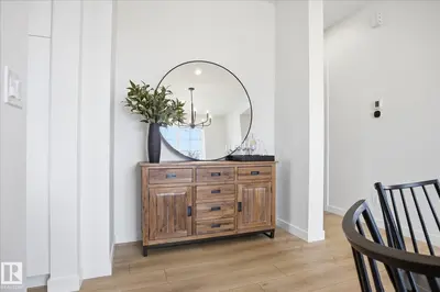 Interior photo 3 of 