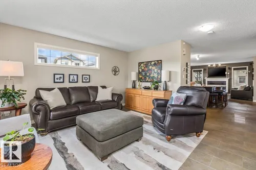 1086 Grantham DR NW, Edmonton - $599,900