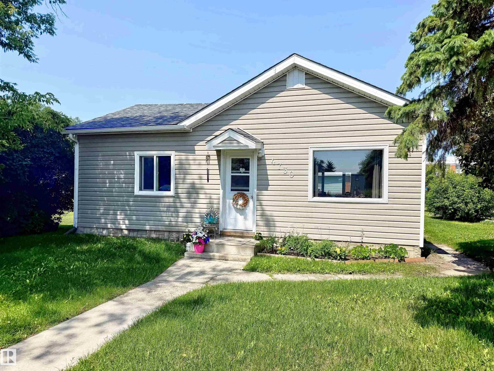 4730 46 AV, St. Paul Town - 2 bedroom Detached Single Family for sale