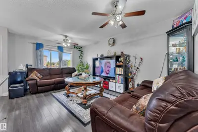Interior photo 3 of 3127 16 AV NW