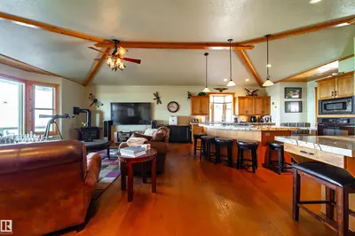 Interior photo 2 of 103 Argentia Beach