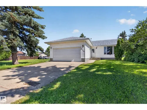 5116 52 Ave, Tofield - $339,000