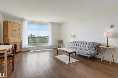 Interior photo 1 of #709 11307 99 AV NW