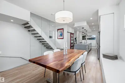 Interior photo 3 of 11413 126 ST NW