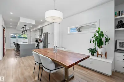 Interior photo 4 of 11413 126 ST NW