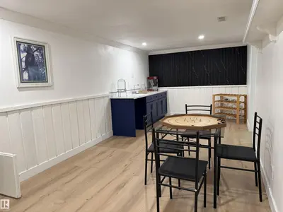 Interior photo 4 of 899 ALDER AV