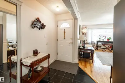 Interior photo 1 of 4312 70 ST NW