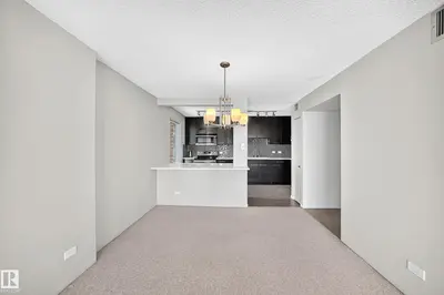 Interior photo 3 of #1802 11027 87 AV NW