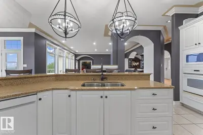 Interior photo 3 of 3006 WAYNE WY