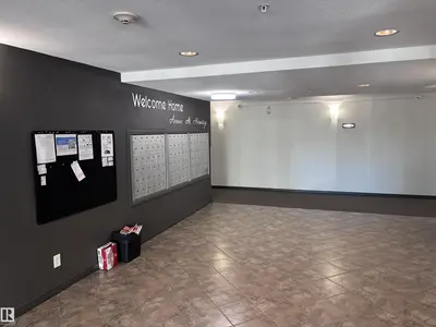 Interior photo 4 of #435 1180 HYNDMAN RD NW