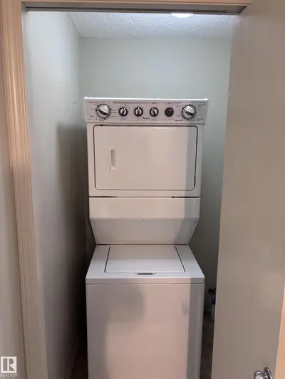 Interior photo 2 of #435 1180 HYNDMAN RD NW