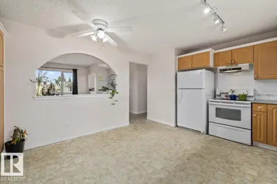 Interior photo 2 of 5126 53 Street