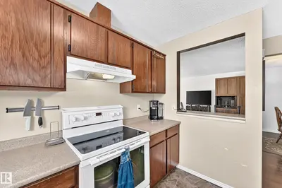 Interior photo 2 of 3724 54 ST