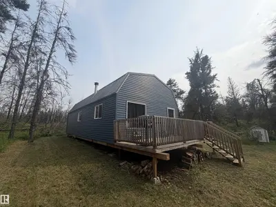 Interior photo 1 of 59043 RANGE ROAD 161