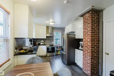 Interior photo 2 of 10623 76 AV NW