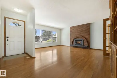 Interior photo 1 of 8406 94 AV