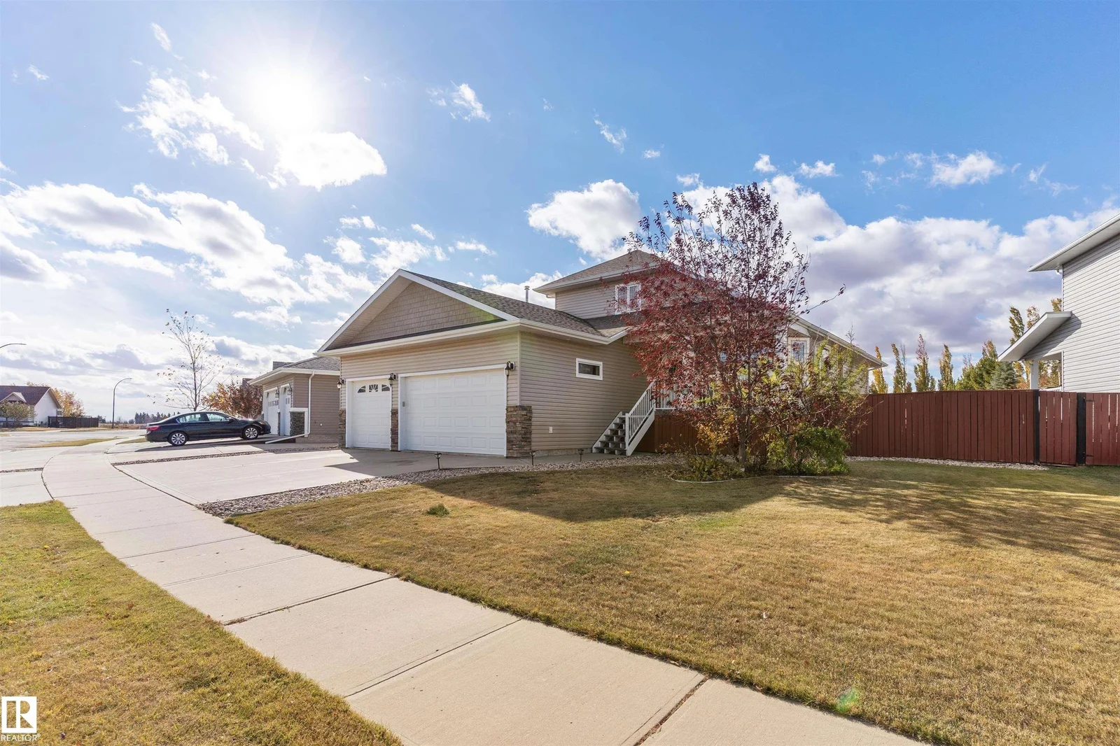 3712 69 ST, Camrose - 3 bedroom Detached Single Family for sale
