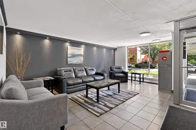 Interior photo 1 of #705 9816 112 ST NW