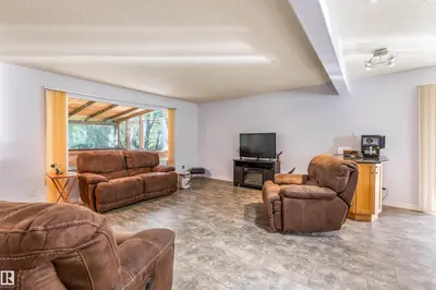 Interior photo 2 of 1725 LAKESIDE DR