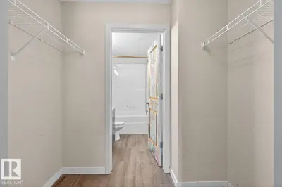 Interior photo 4 of #109 340 WINDERMERE RD NW
