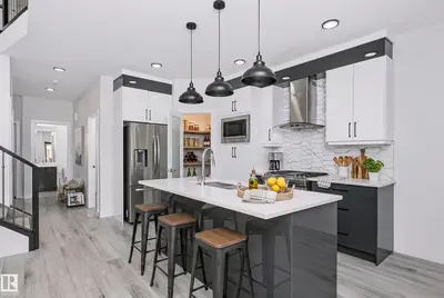 Interior photo 1 of 3506 66 ST