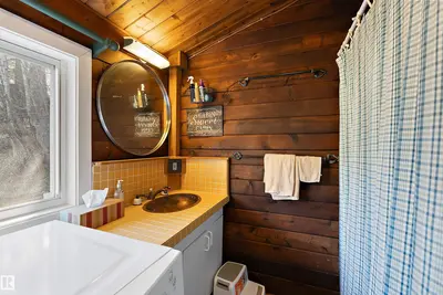 Interior photo 2 of #14 Viola Beach