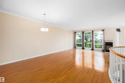 Interior photo 3 of 434 Tory PT NW