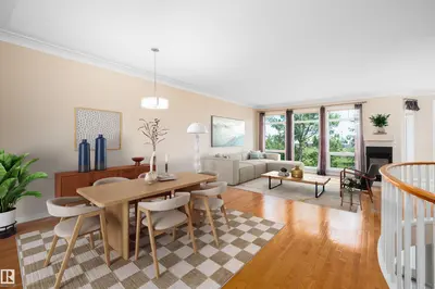 Interior photo 4 of 434 Tory PT NW