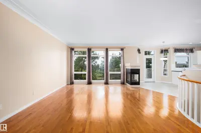 Interior photo 2 of 434 Tory PT NW